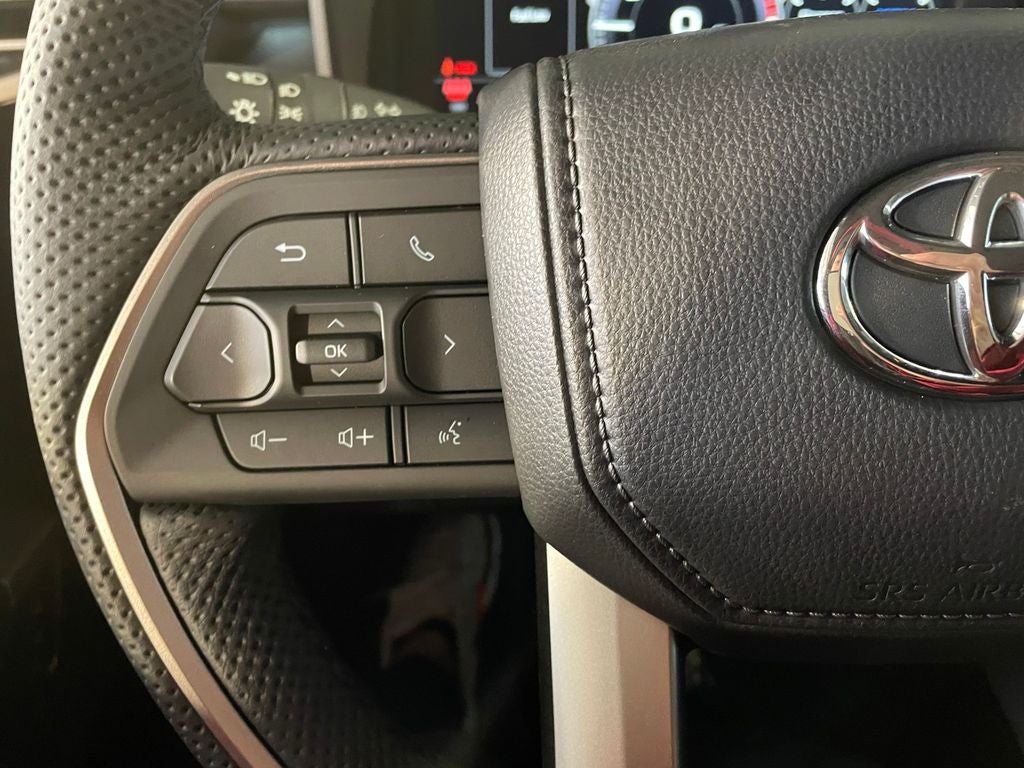 2026 Toyota Tundra i-FORCE MAX Platinum i-FORCE MAX