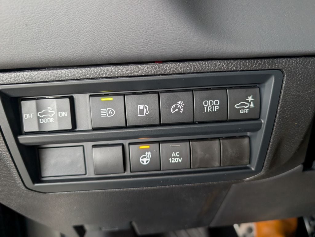 2026 Toyota Tundra i-FORCE MAX Platinum i-FORCE MAX