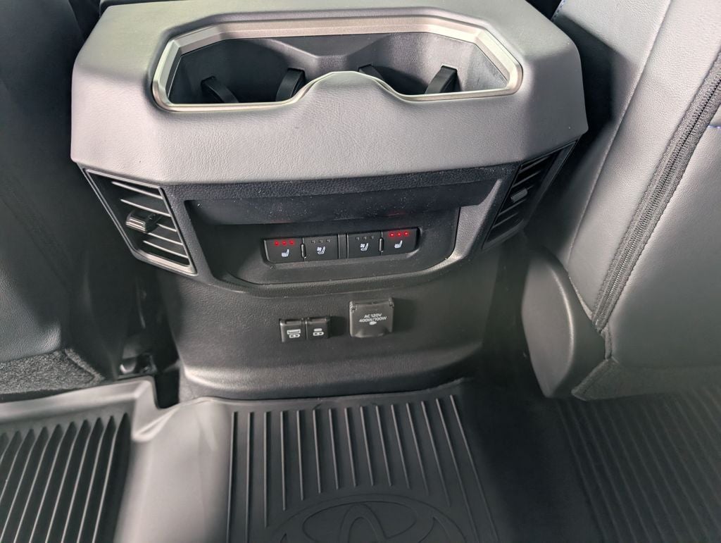 2026 Toyota Tundra i-FORCE MAX Platinum i-FORCE MAX