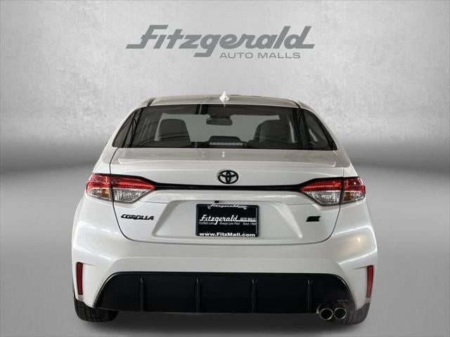 2025 Toyota COROLLA SE