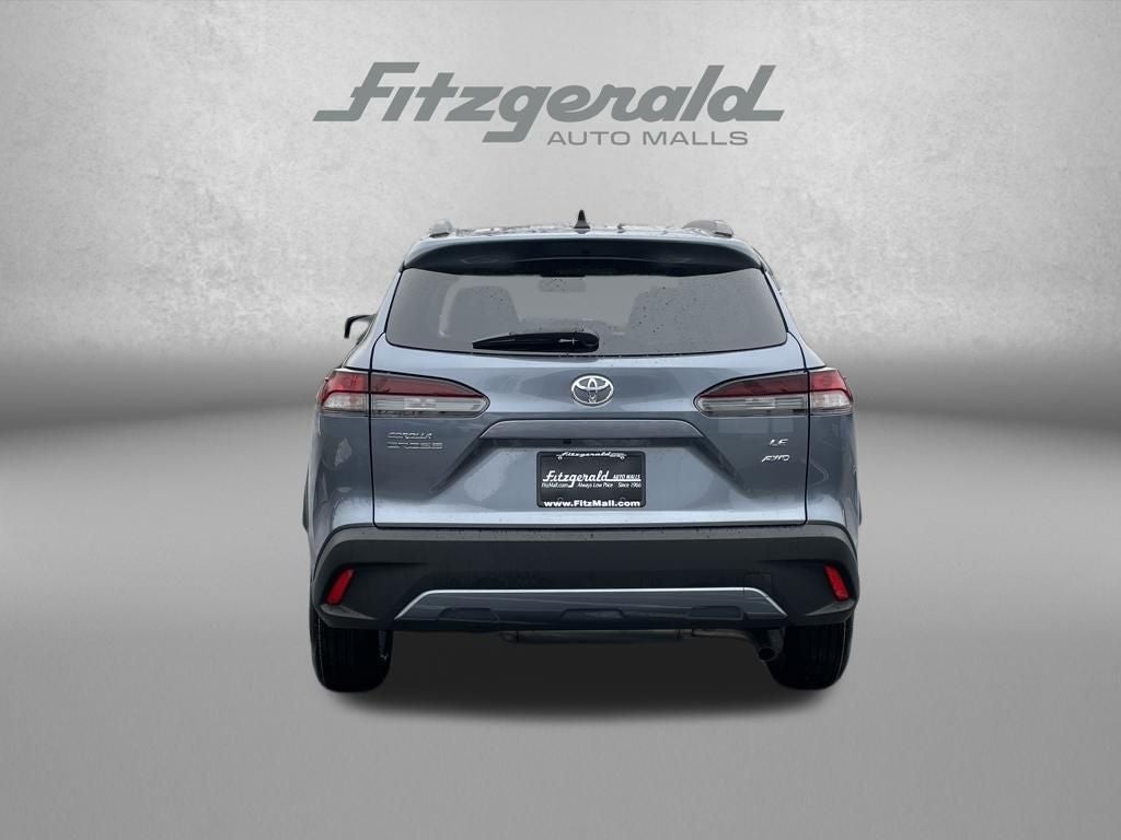 2026 Toyota Corolla Cross LE