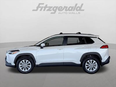 2024 Toyota Corolla Cross LE