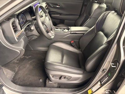 2023 Toyota Toyota Crown LTD Limited