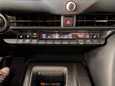 2025 Toyota CROWN XLE