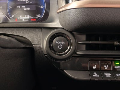 2025 Toyota CROWN XLE