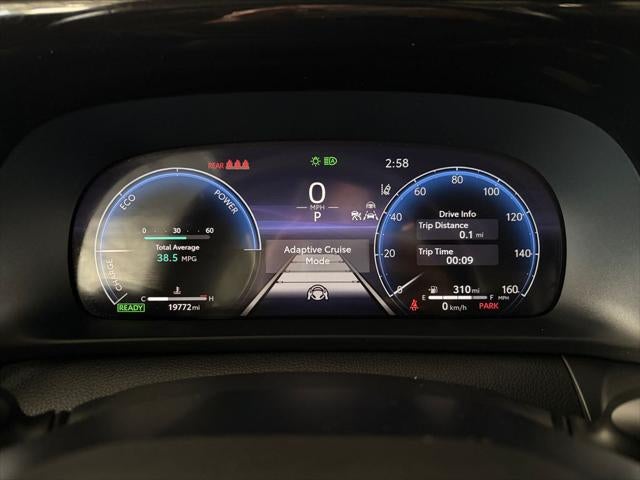 2025 Toyota CROWN XLE