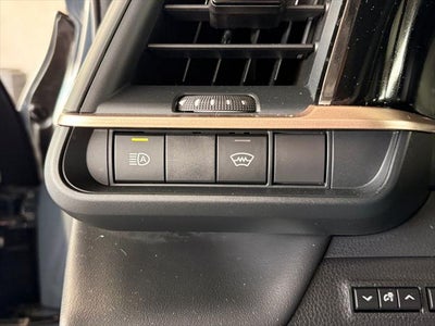 2025 Toyota CROWN XLE