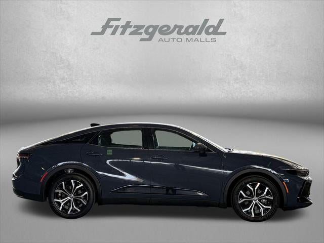 2025 Toyota CROWN XLE