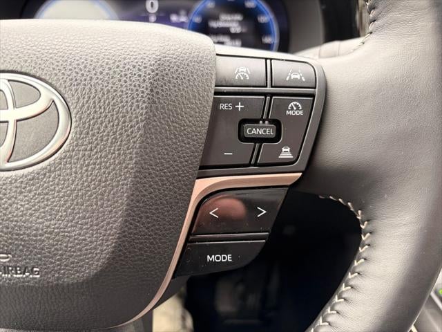 2026 Toyota CROWN XLE