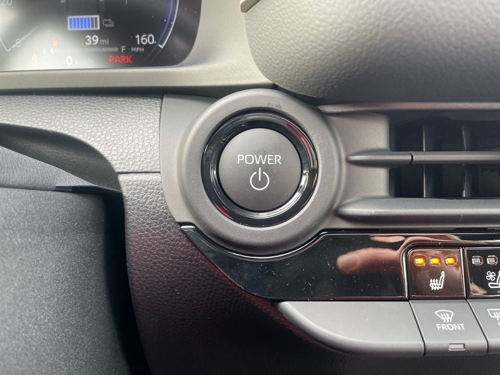 2026 Toyota Toyota Crown Nightshade