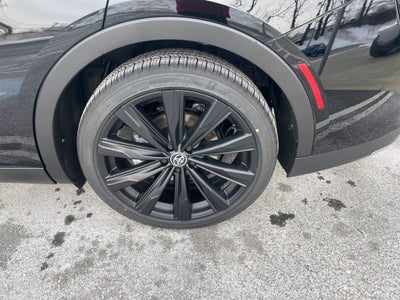 2026 Toyota Toyota Crown Nightshade