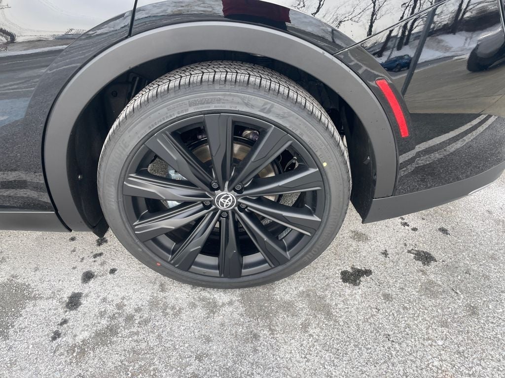 2026 Toyota Toyota Crown Nightshade