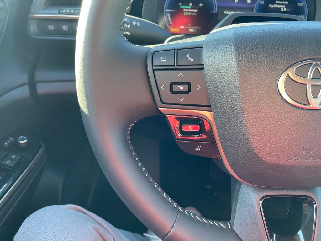 2025 Toyota Toyota Crown Signia Limited