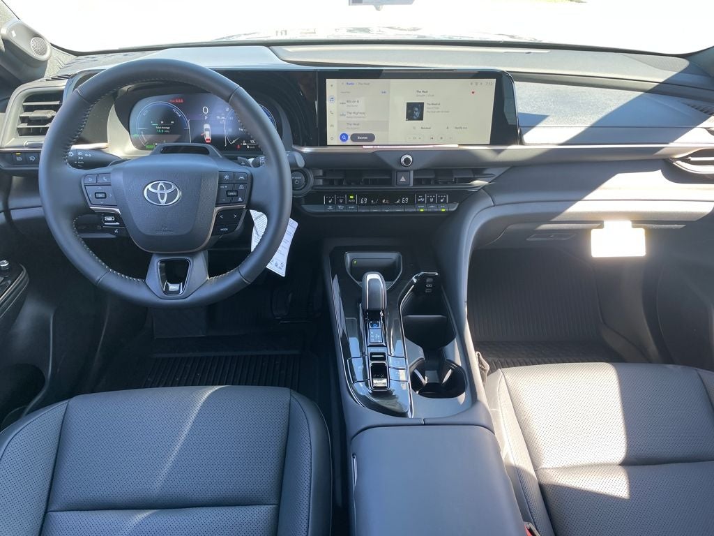 2026 Toyota Toyota Crown Signia Limited