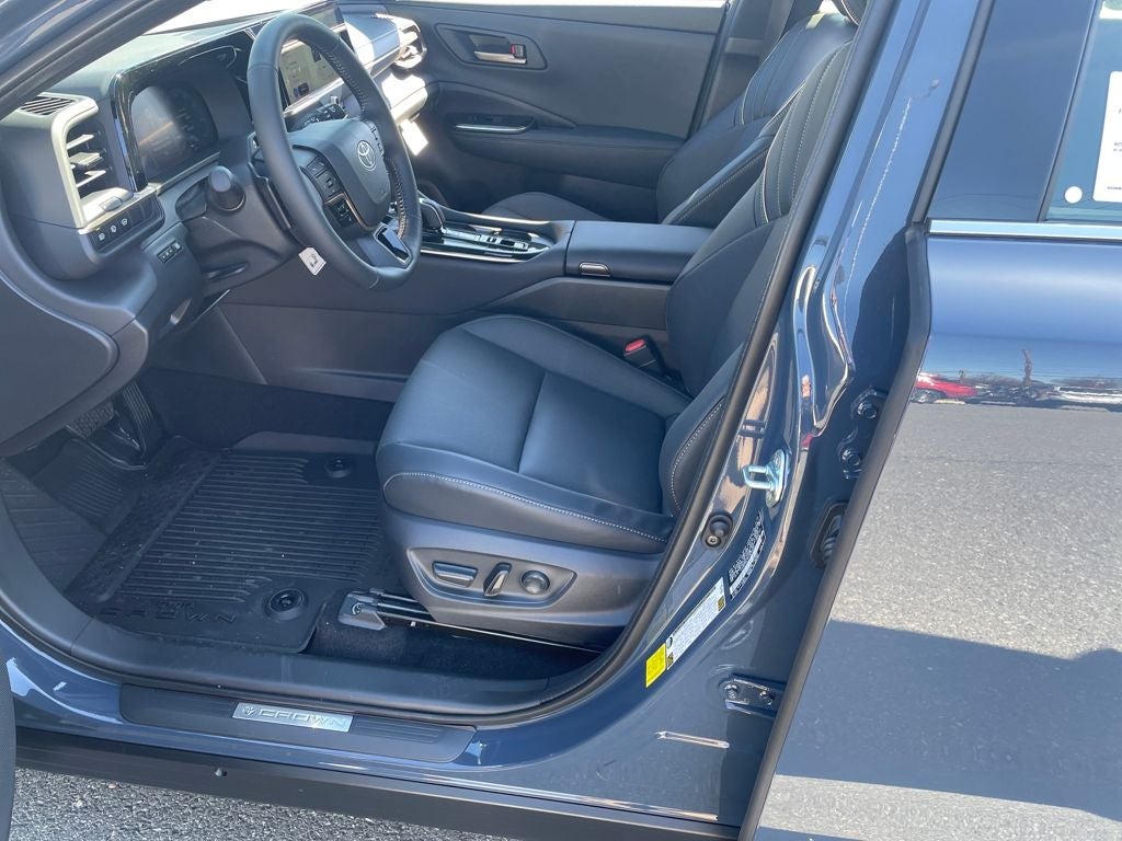 2026 Toyota Toyota Crown Signia Limited