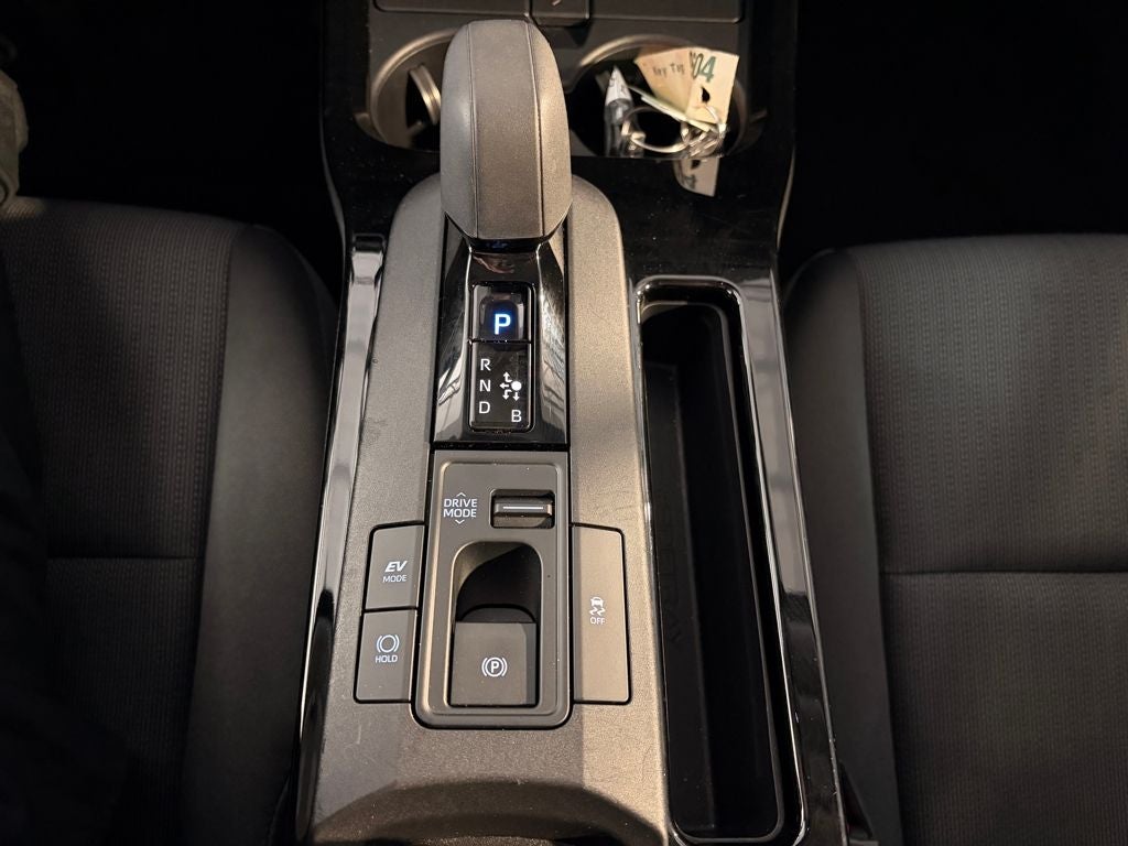 2025 Toyota PRIUS LE