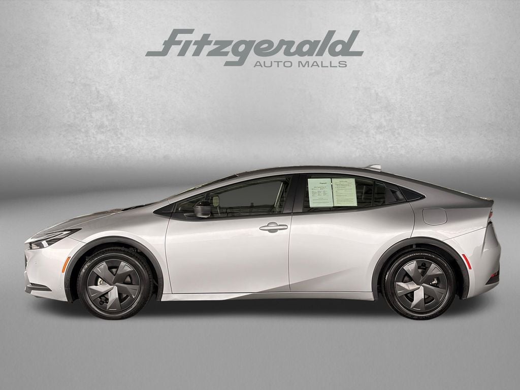 2024 Toyota Prius LE
