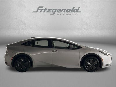2024 Toyota Prius LE