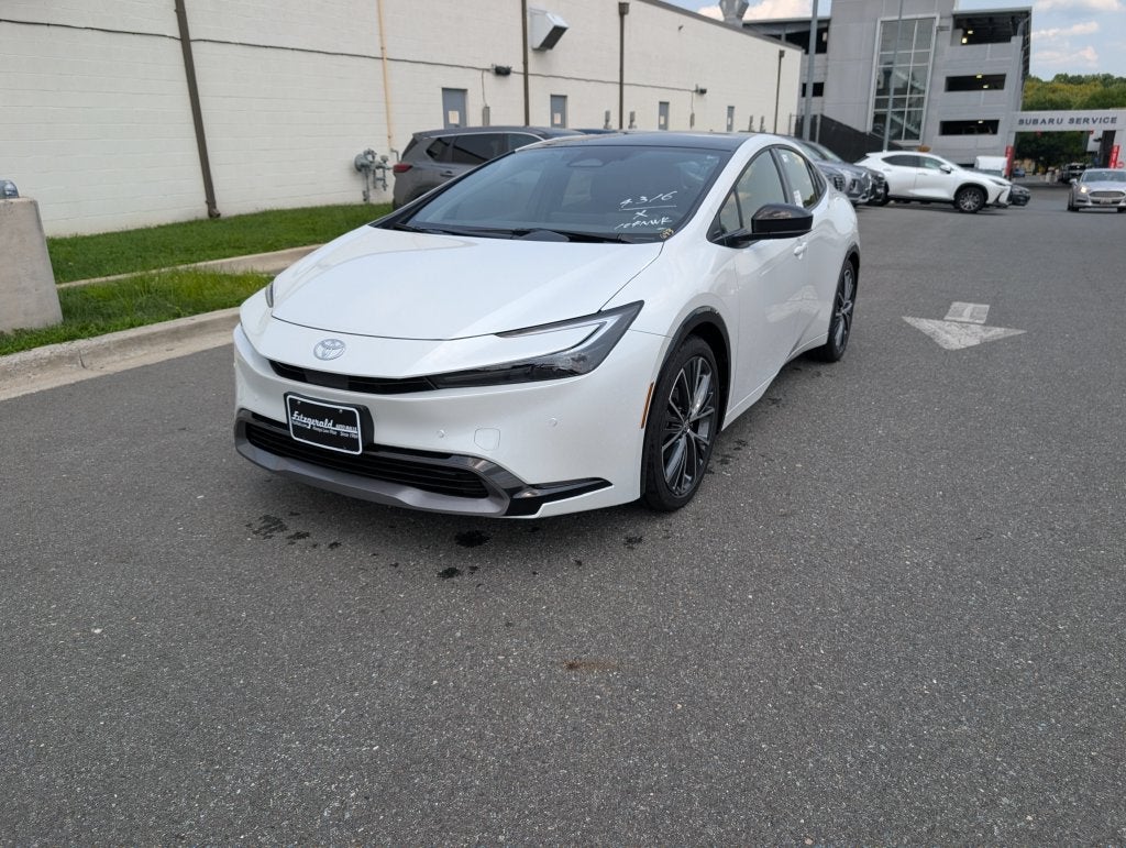 2027 Toyota Prius XLE