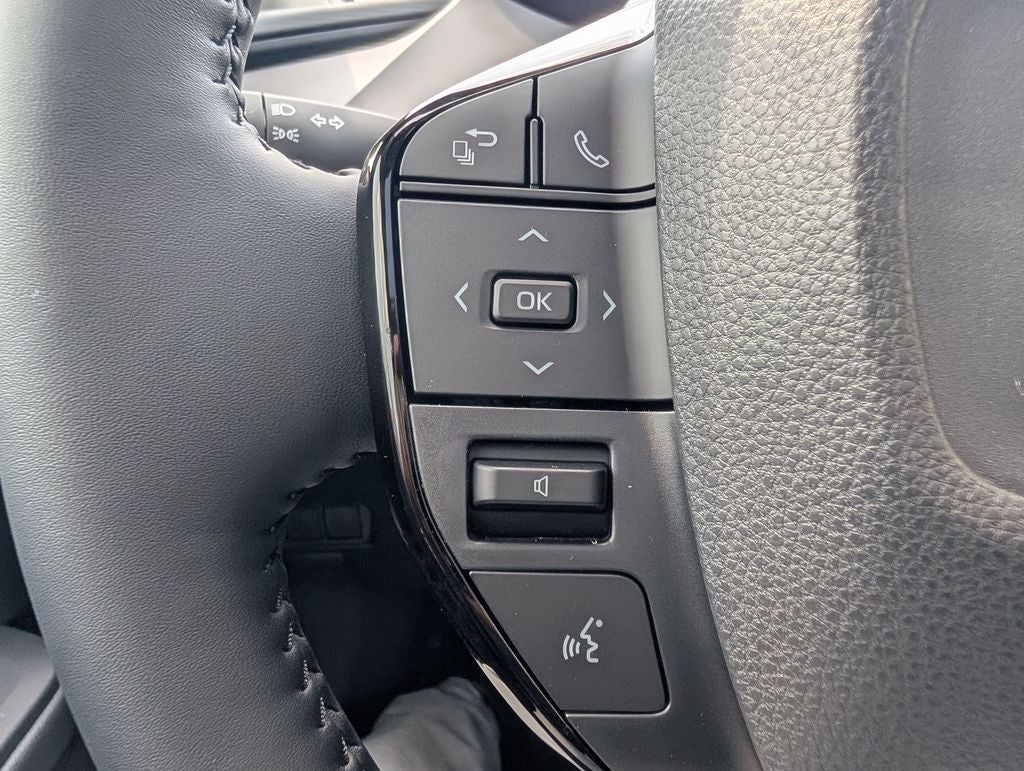2027 Toyota Prius XLE