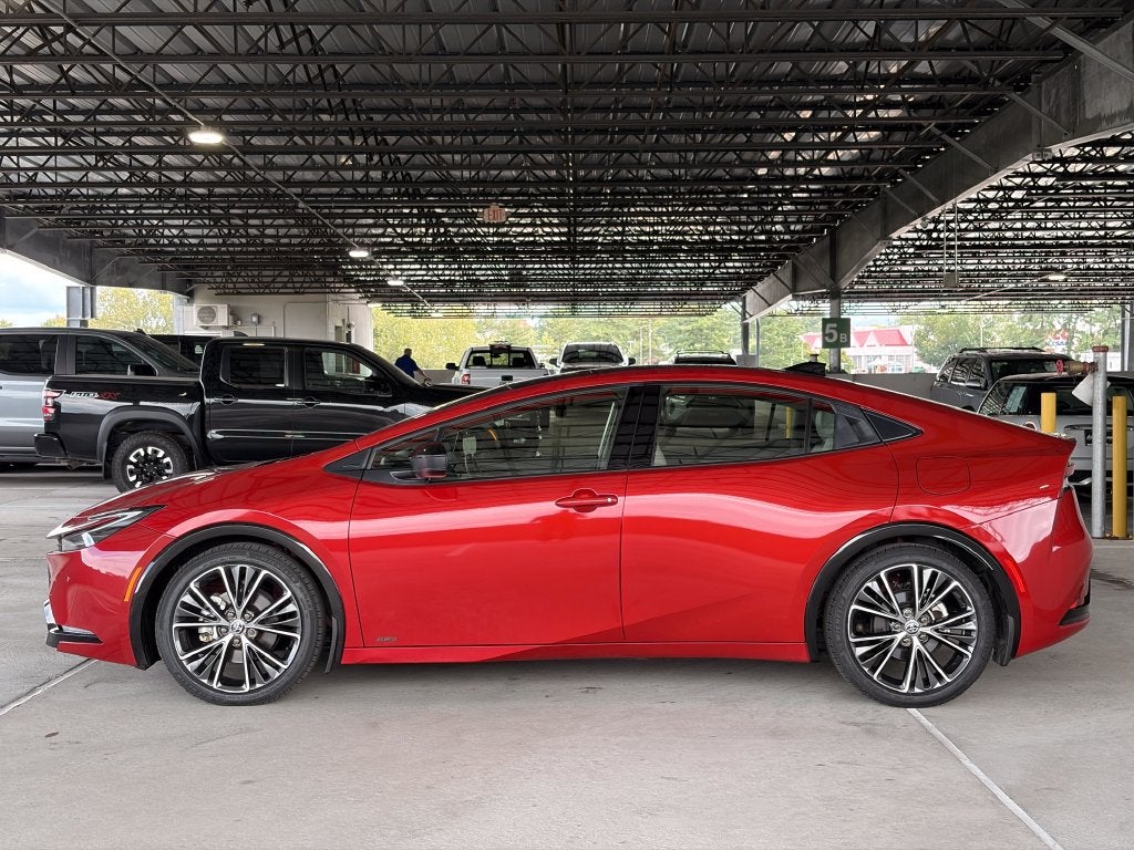 2024 Toyota Prius XLE