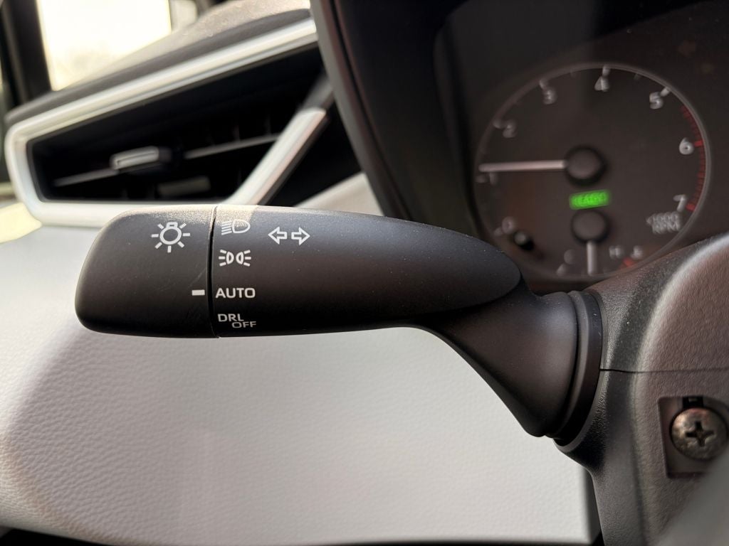 2024 Toyota COROLLA HYBRID SE