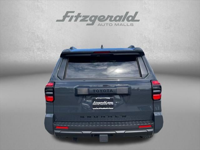2025 Toyota 4RUNNER SR5