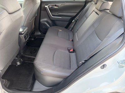 2023 Toyota RAV4 HYBRID SE