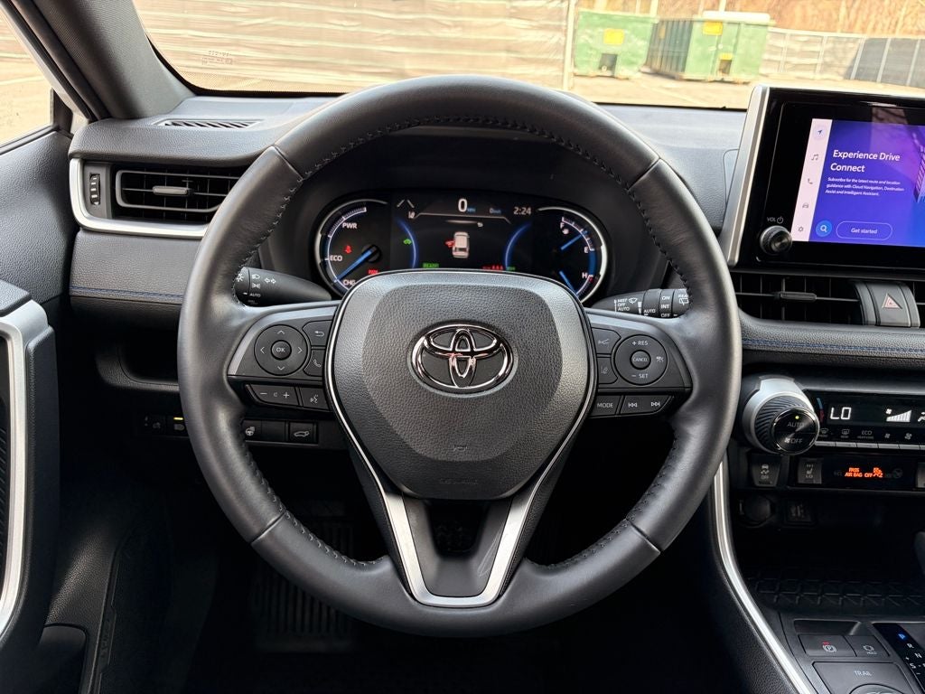2023 Toyota RAV4 HYBRID SE