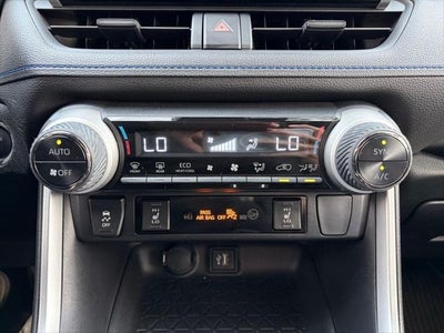 2023 Toyota RAV4 HYBRID SE