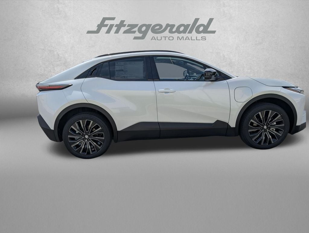 2026 Toyota C-HR XSE