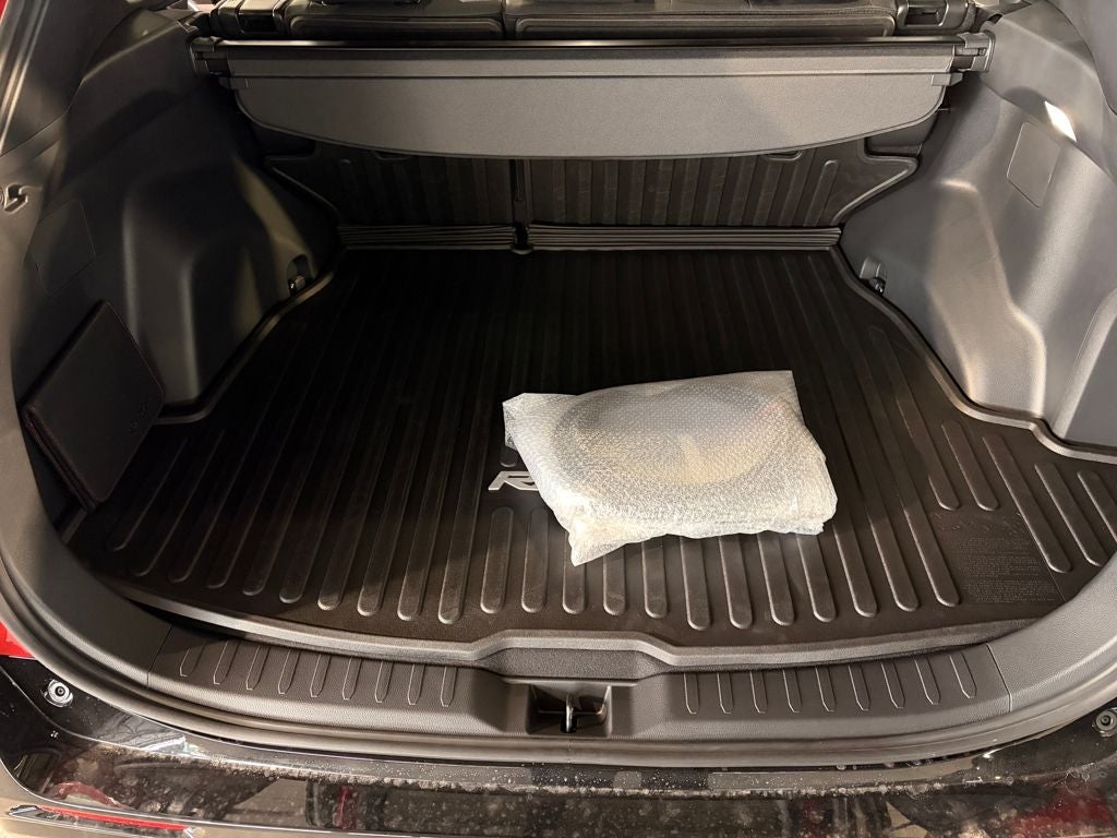 2025 Toyota RAV4 Plug-in Hybrid SE