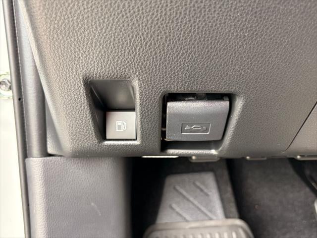 2025 Toyota RAV4 HYBRID Limited