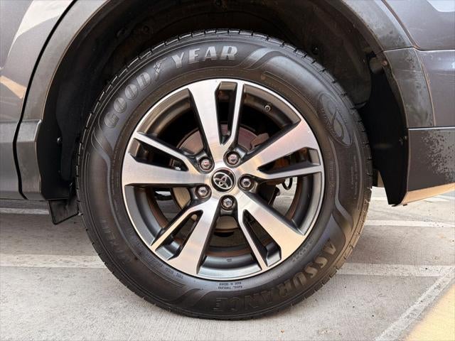 2016 Toyota RAV4 XLE