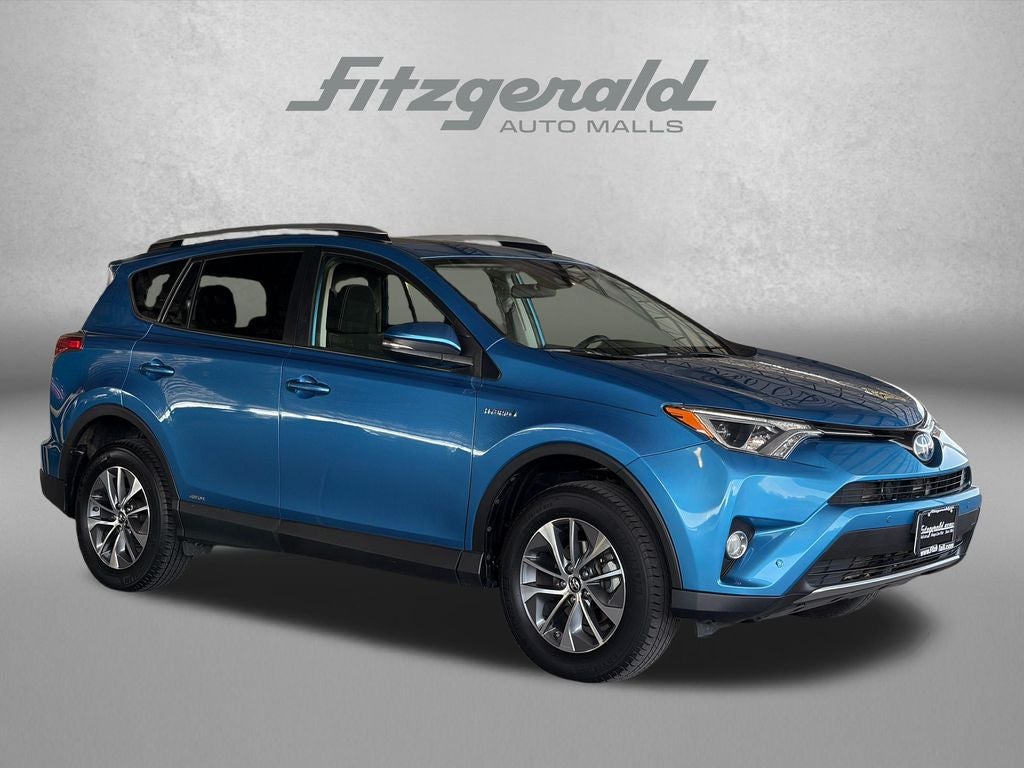 2017 Toyota RAV4 Hybrid XLE