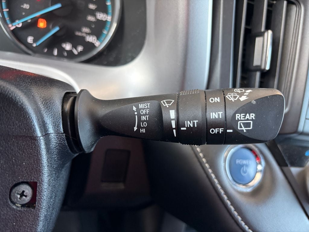 2017 Toyota RAV4 Hybrid XLE
