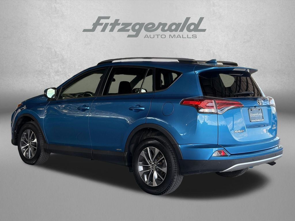 2017 Toyota RAV4 Hybrid XLE