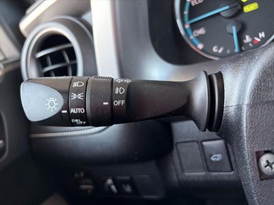 2017 Toyota RAV4 Hybrid XLE