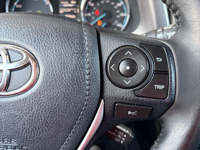 2017 Toyota RAV4 Hybrid XLE