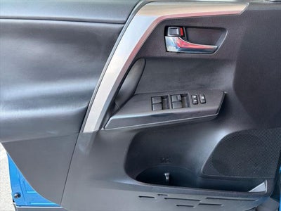2017 Toyota RAV4 Hybrid XLE