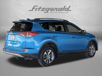 2017 Toyota RAV4 Hybrid XLE