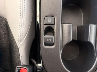 2025 Toyota COROLLA HATCHBACK XSE