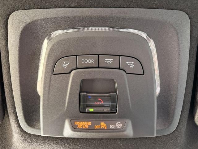 2025 Toyota COROLLA HATCHBACK XSE