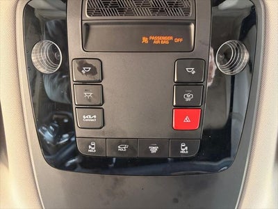 2025 Kia Carnival EX
