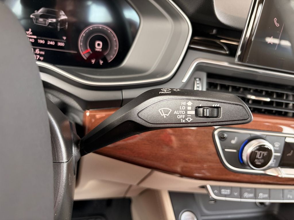2022 Audi A4 40 Premium Plus quattro