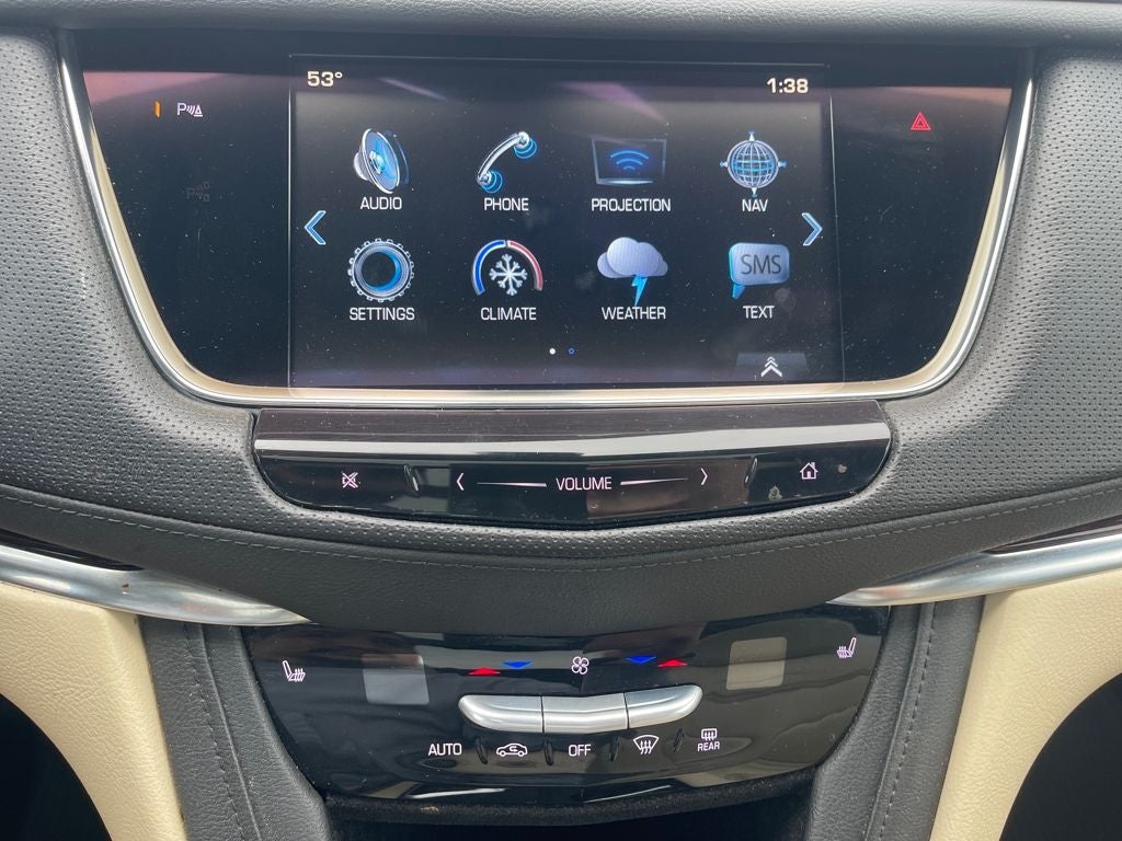 2017 Cadillac XT5 Luxury