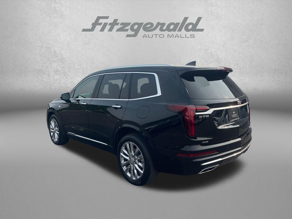 2025 Cadillac XT6 Premium Luxury