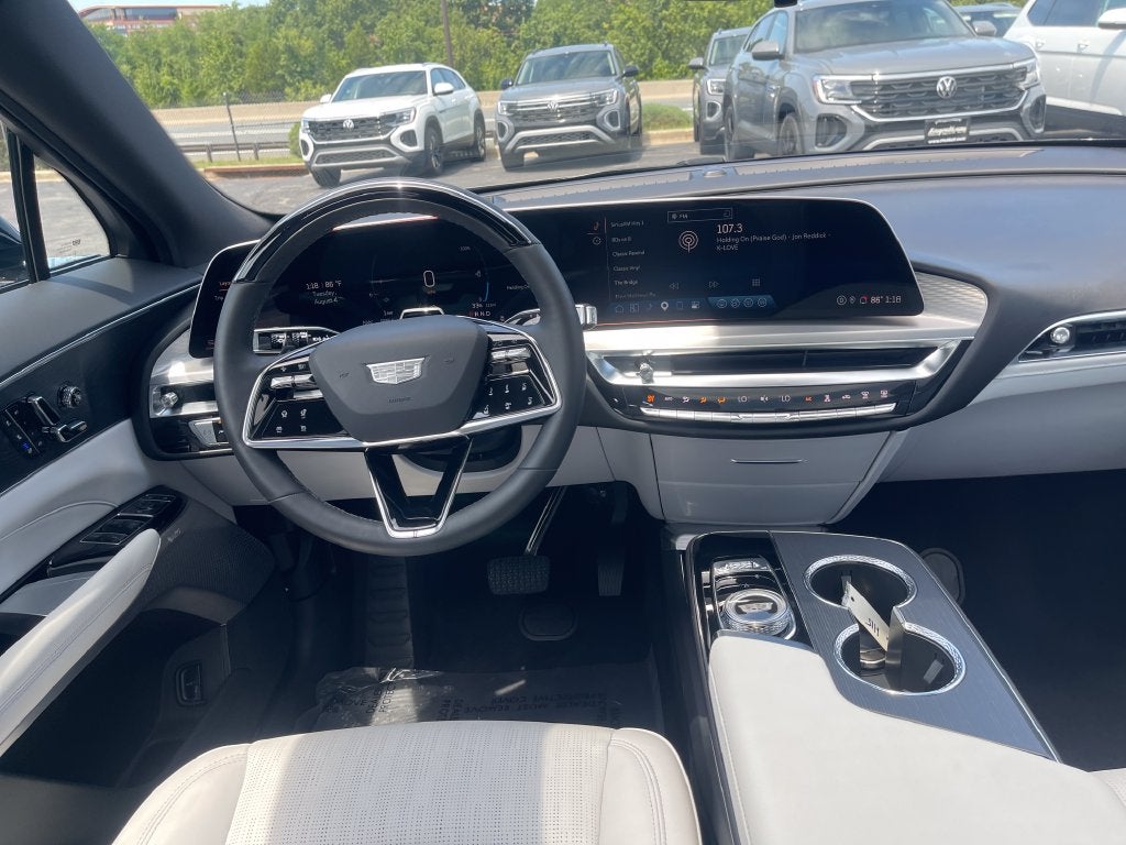 2026 Cadillac LYRIQ Premium Luxury
