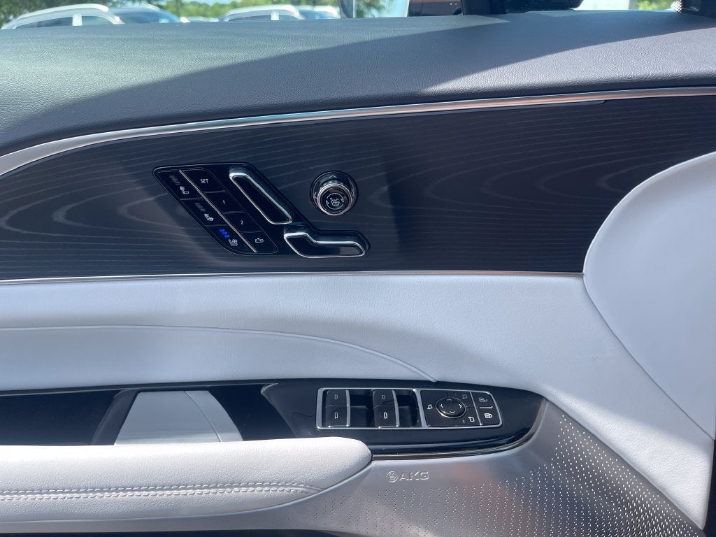 2026 Cadillac LYRIQ Premium Luxury