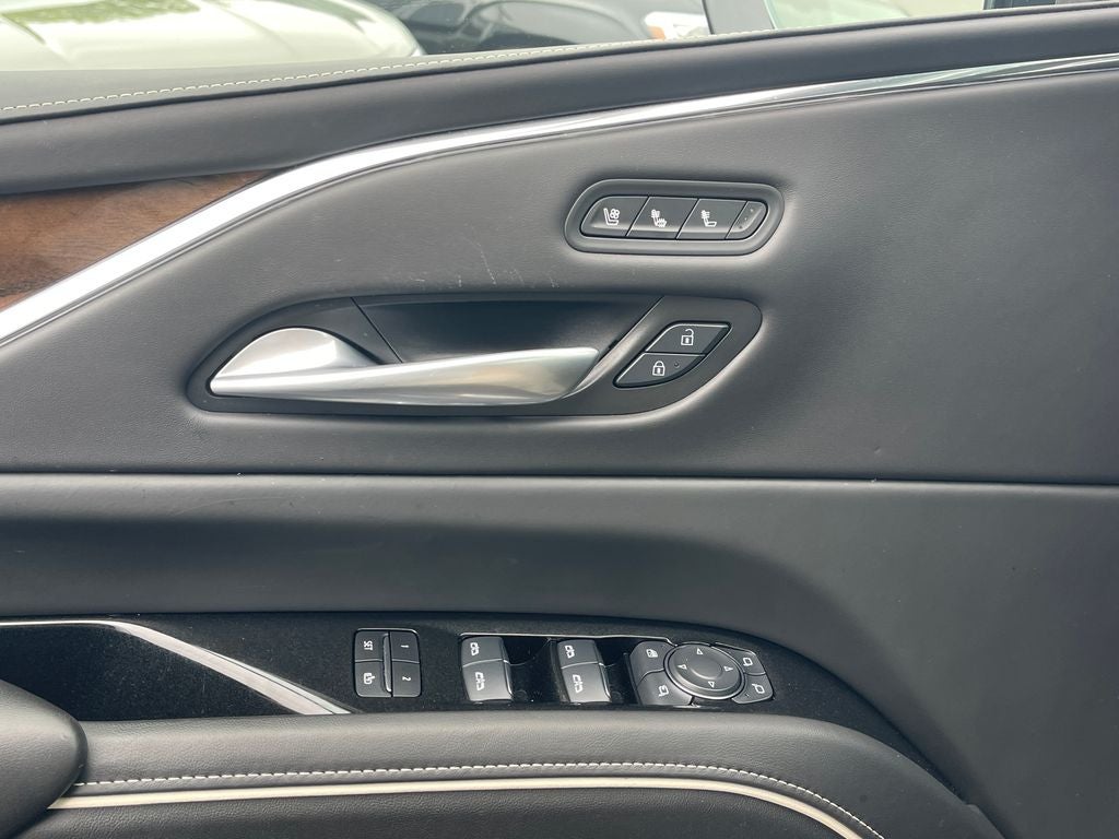 2024 Cadillac Escalade ESV Sport Platinum